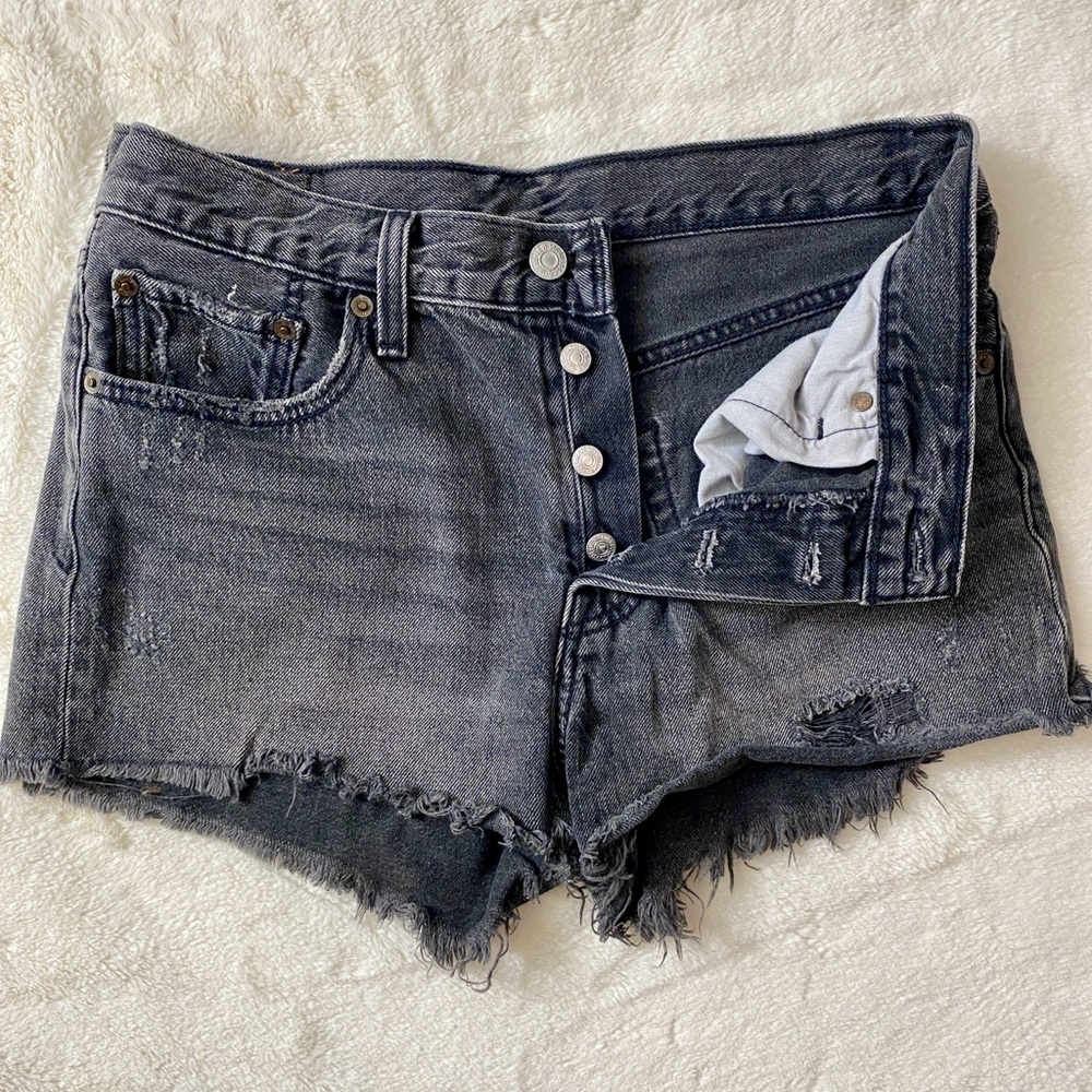 Levi’s Women's Black Denim Shorts